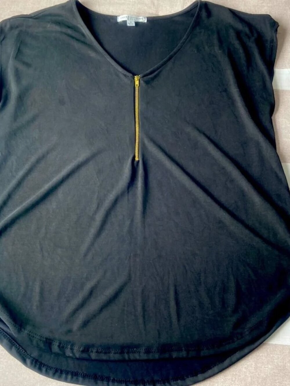 Green Envelope LA Women’s Black Top with Zipper Sz M - Picture 1 of 5